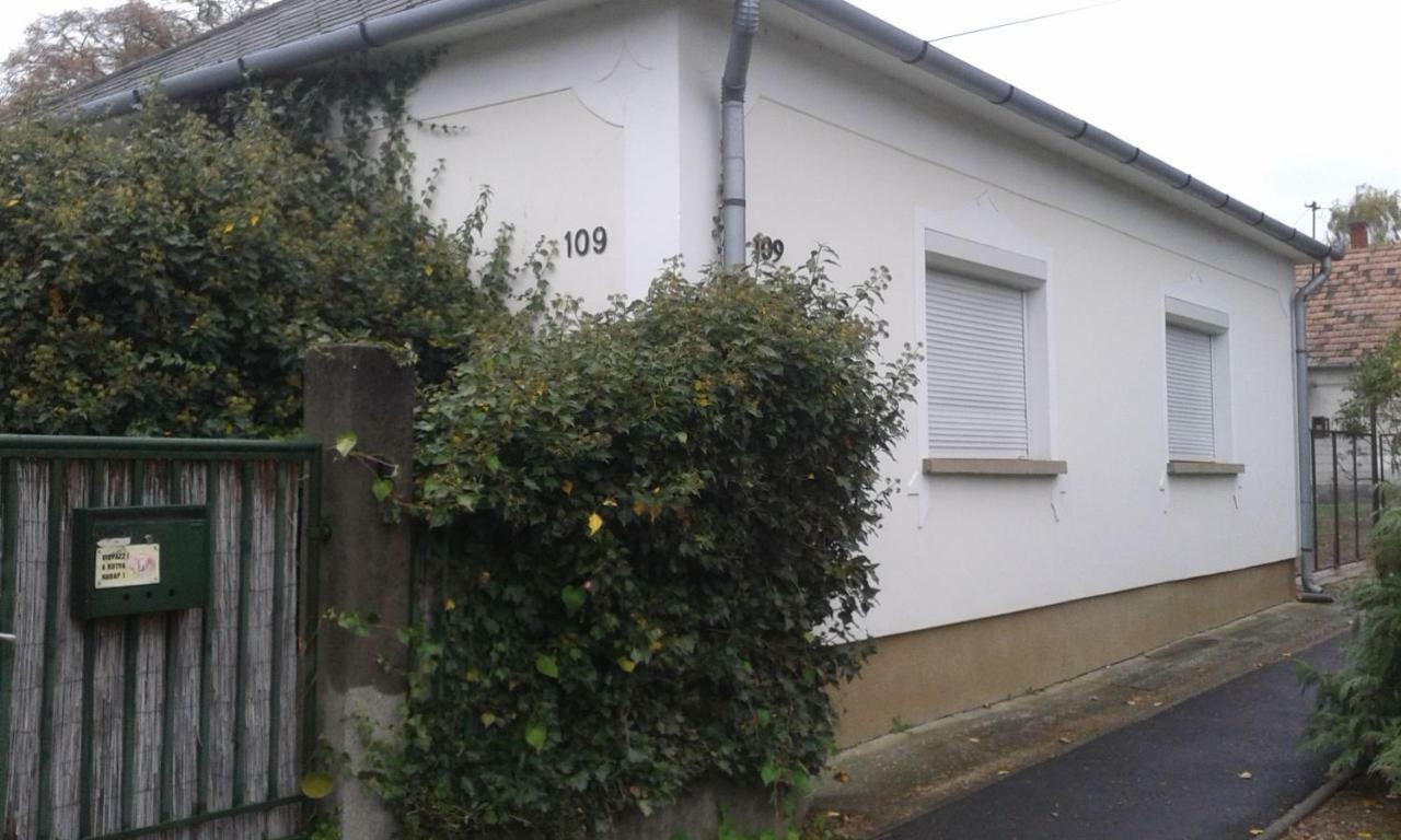 Bochmann Cottage Zalaszanto Exterior foto
